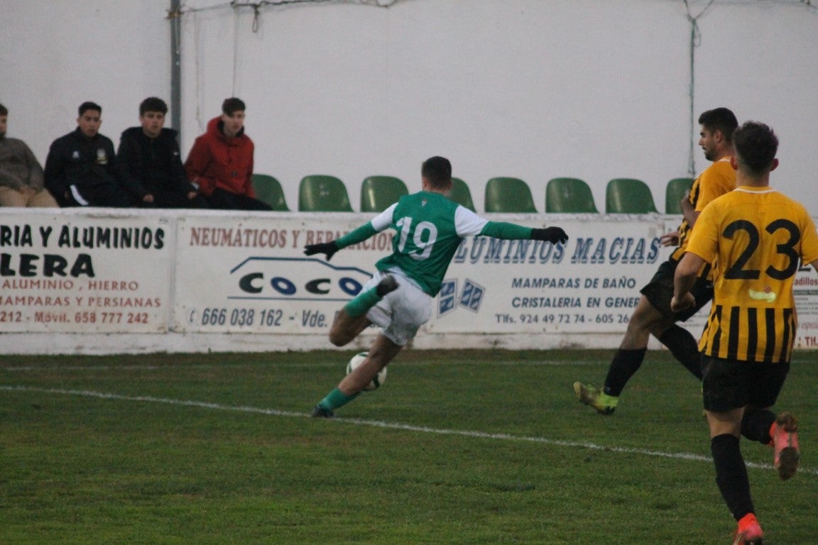 Fotos: Racing Valverdeño – AD Lobón