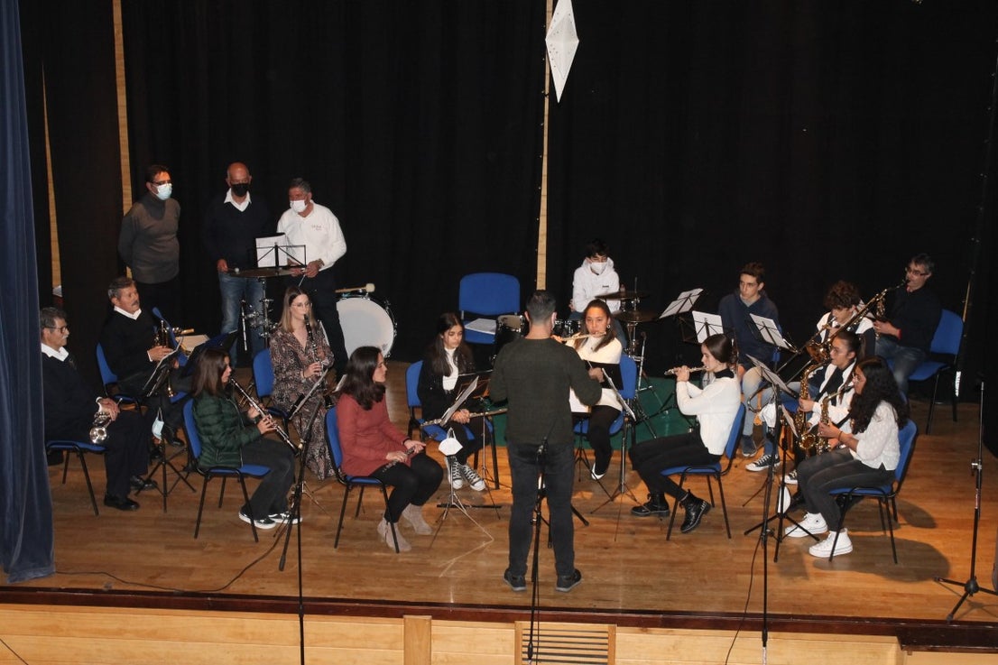 Fotos: Concierto de Navidad de la Escuela Municipal de Música 2021