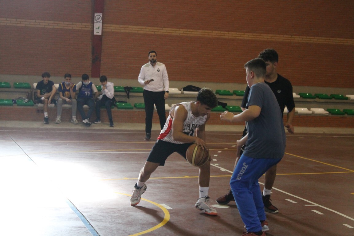 Fotos: Torneo de Baloncesto Navideño 2021