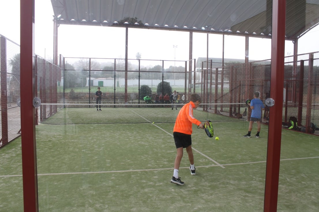 Fotos: Final del Torneo de Pádel Infantil Navideño 2021