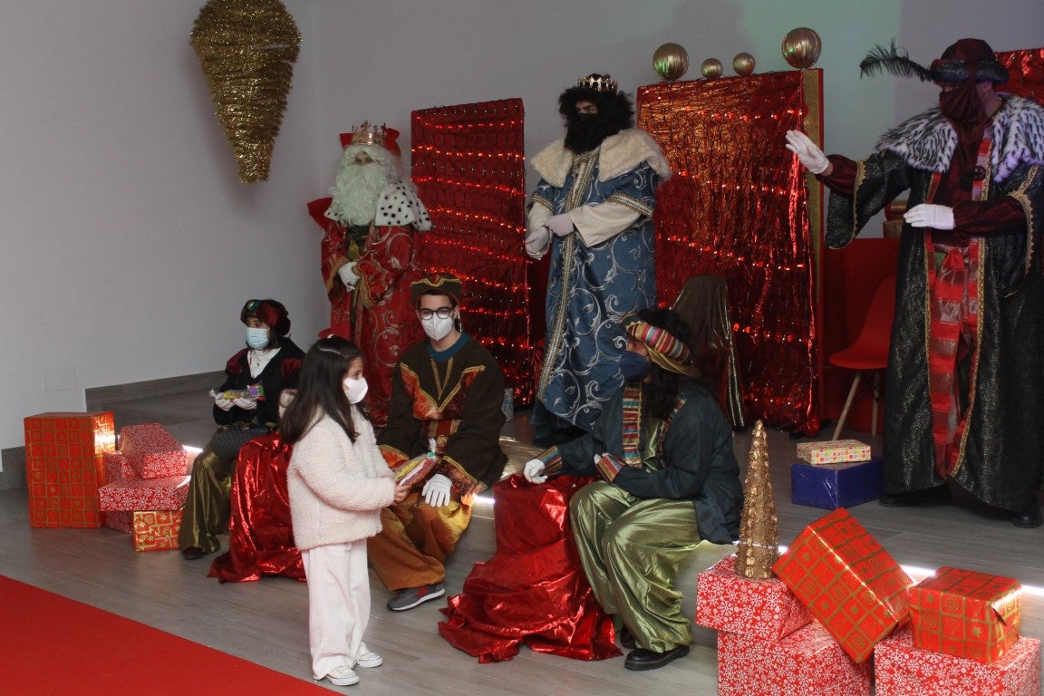 Fotos: Cabalgata de SSMM Los Reyes Magos (2022)