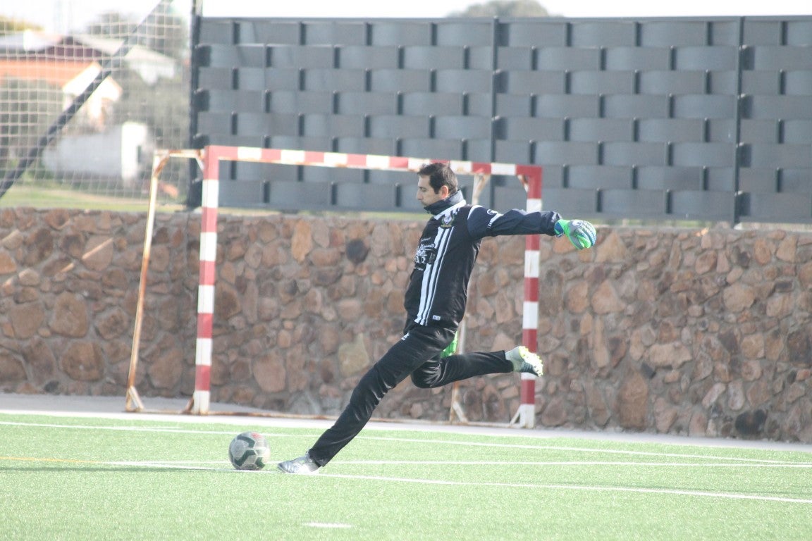 Fotos: Veteranos Valverde – CF Extremadura Veteranos
