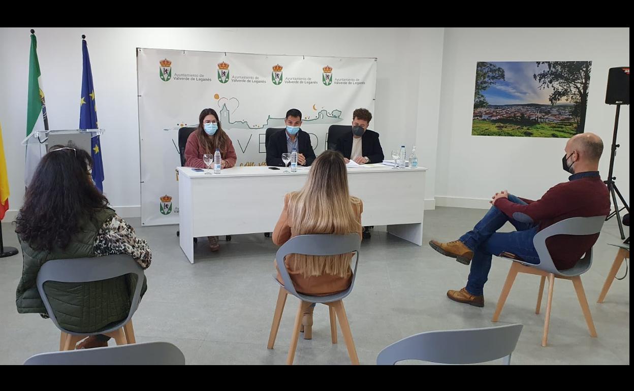 Firma de los contratos