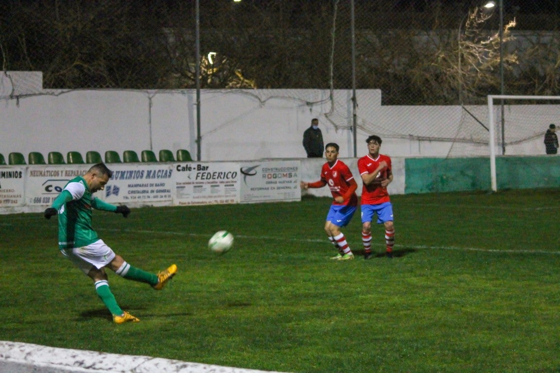 Fotos: Racing Valverdeño – Pueblonuevo