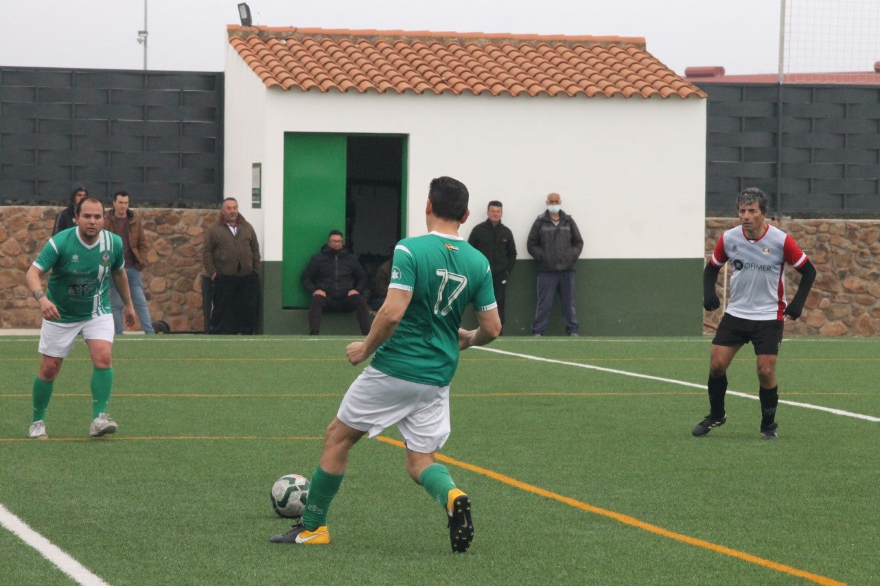 Fotos: Veteranos Valverde – Hispanolusa / Ofimer Solutions