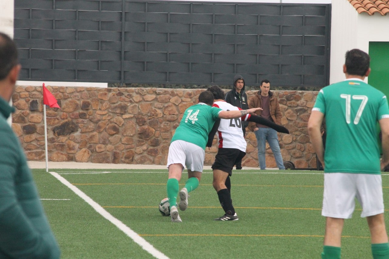 Fotos: Veteranos Valverde – Hispanolusa / Ofimer Solutions