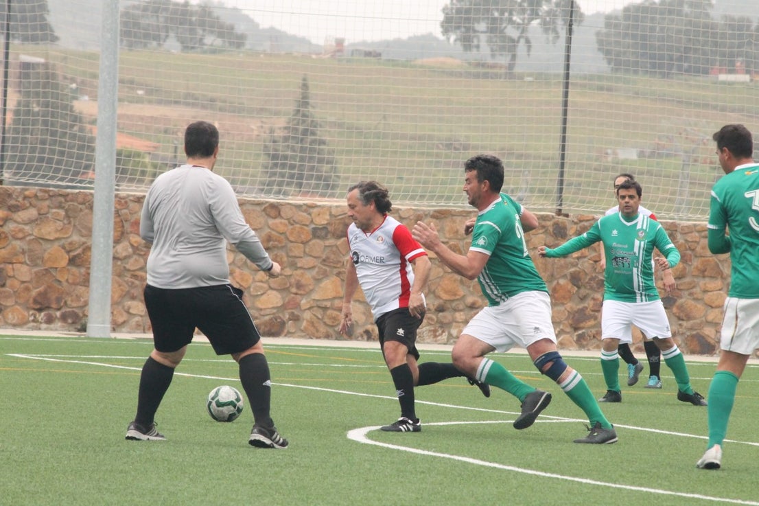 Fotos: Veteranos Valverde – Hispanolusa / Ofimer Solutions