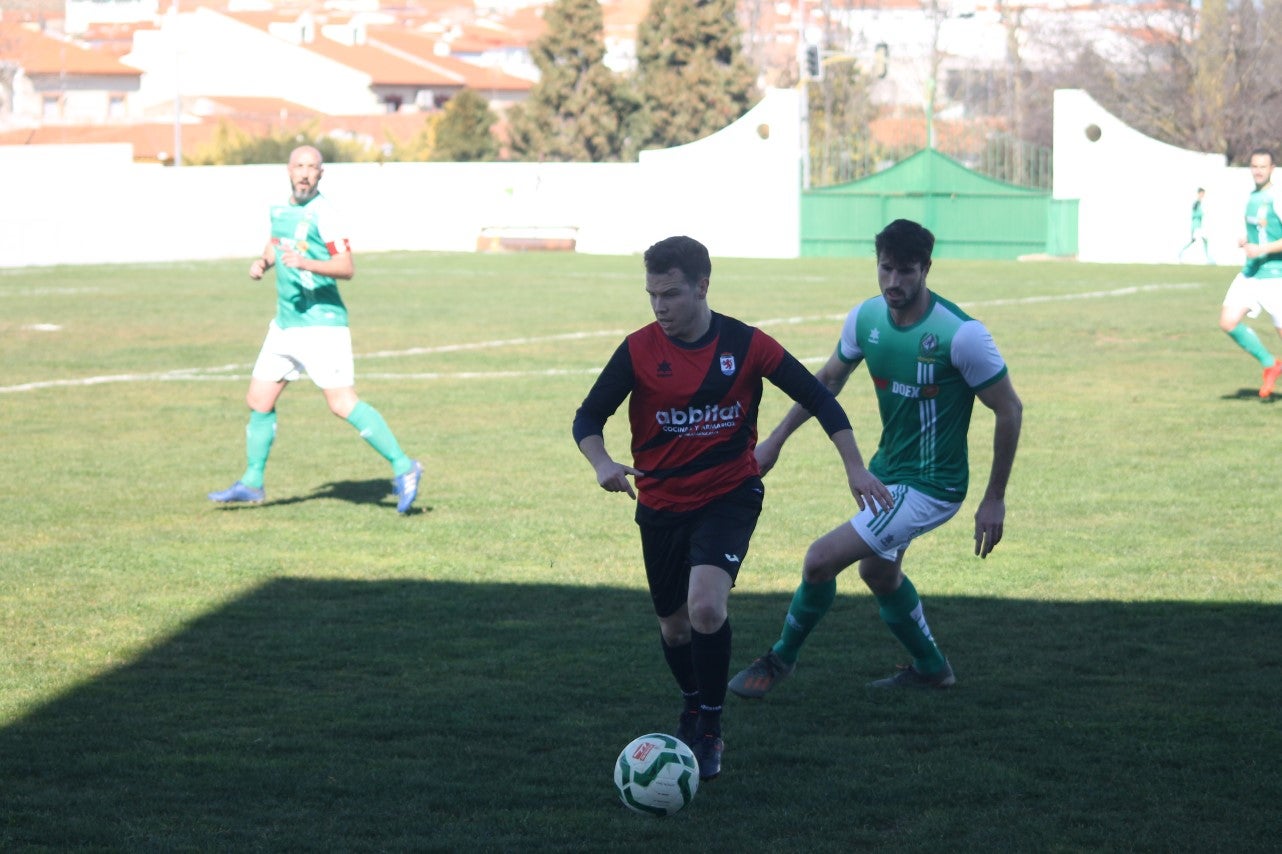 Fotos: Racing Valverdeño - CD Guadiana