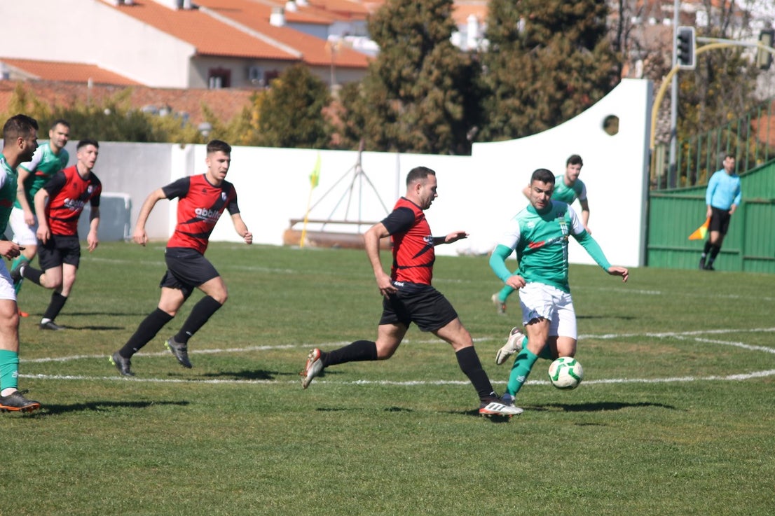 Fotos: Racing Valverdeño - CD Guadiana
