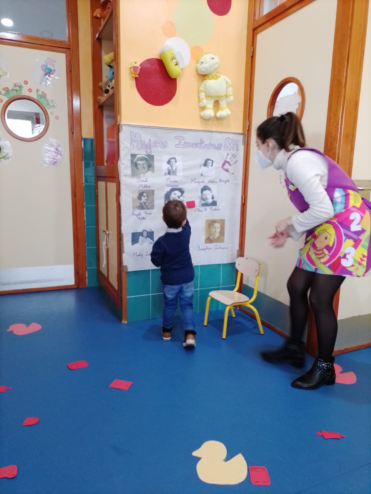 Fotos: Semana de la Mujer en la guardería municipal