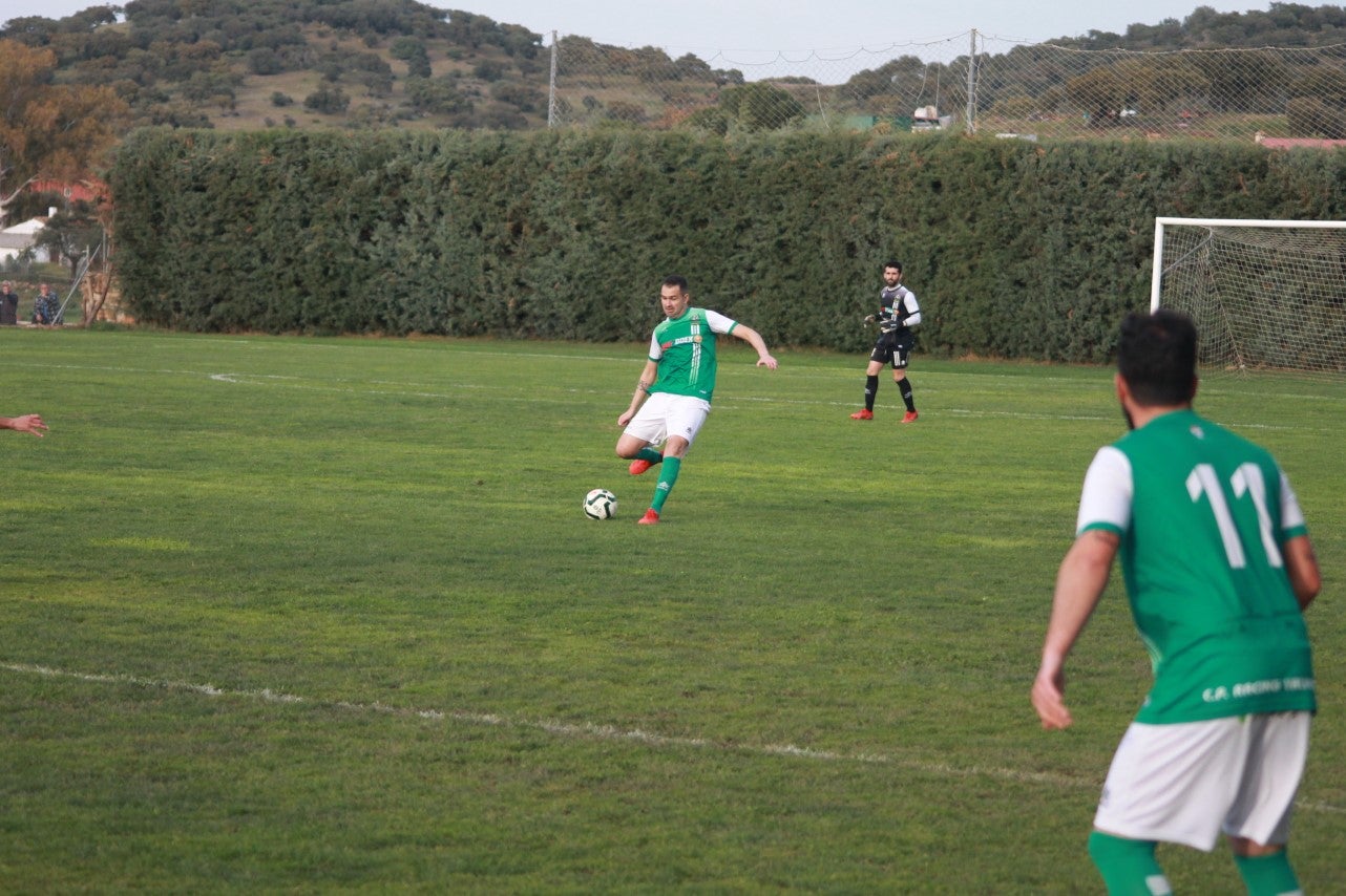 Fotos: Racing Valverdeño – CP Cheles