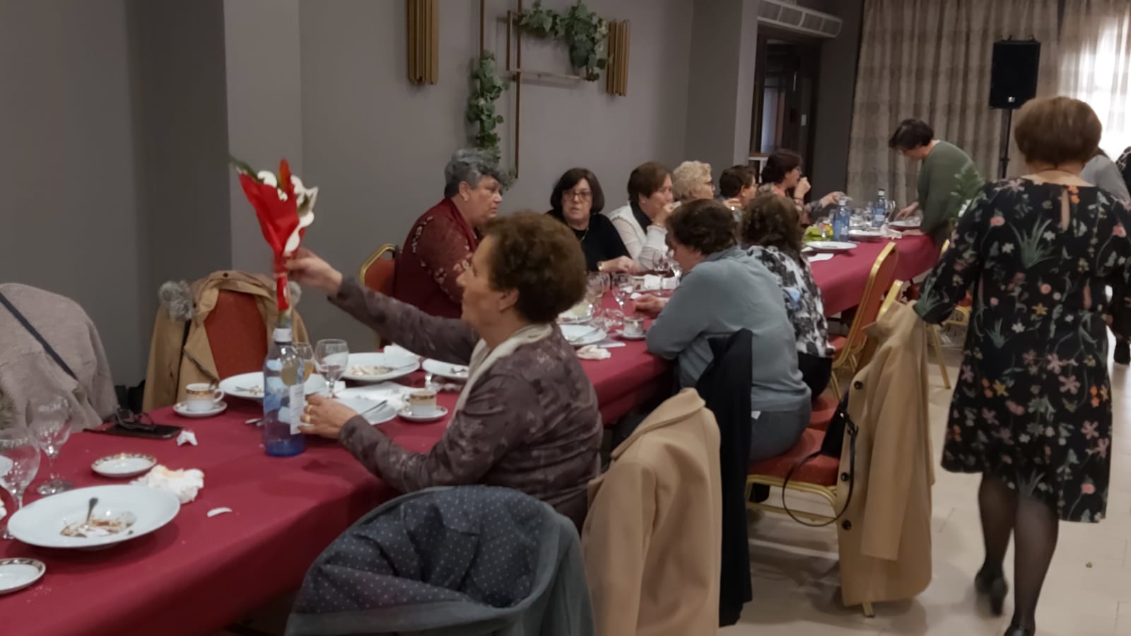 Fotos: Comida de convivencia de la Asociación de Mujeres