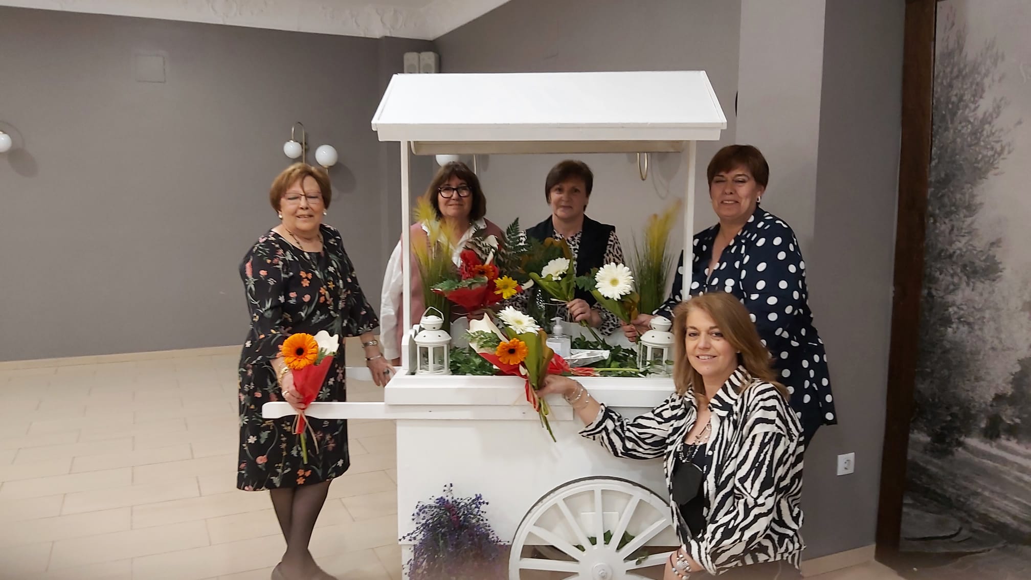 Fotos: Comida de convivencia de la Asociación de Mujeres