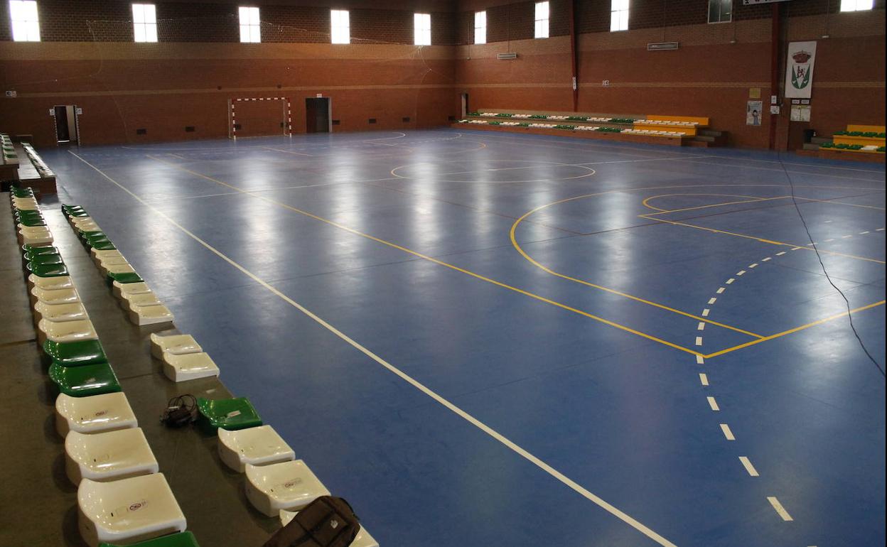Reformas en el pabellón: Las obras de mejora y rehabilitación del pabellón polideportivo de Valverde de Leganés ya han concluido