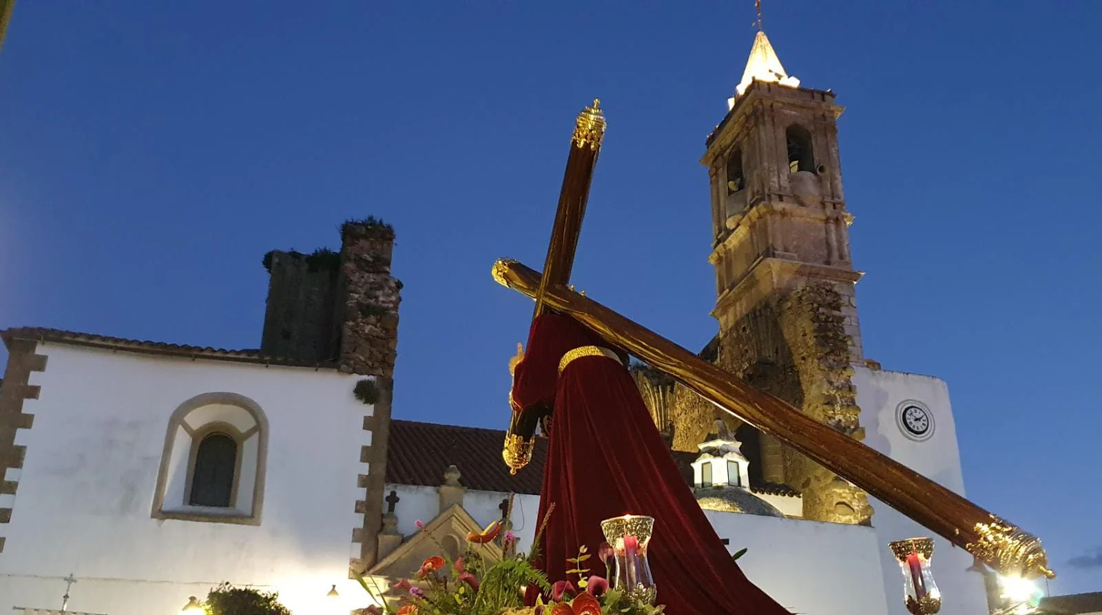 Fotos: Procesión de Jesús Nazareno y Nuestra Señora de los Dolores