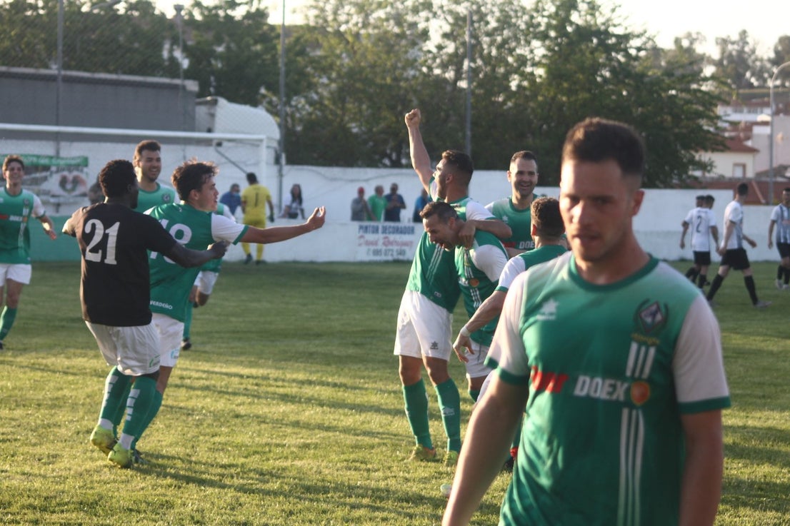 Fotos: Racing Valverdeño – Moraleja (II)