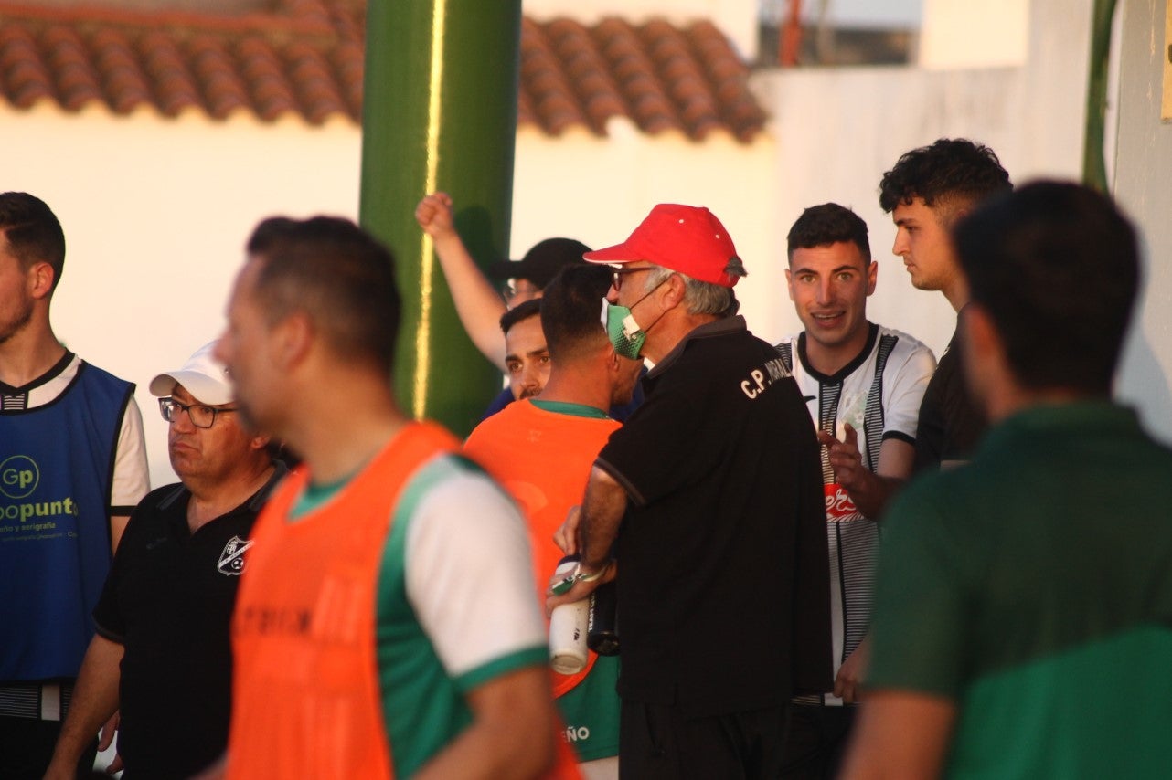 Fotos: Racing Valverdeño – Moraleja (II)