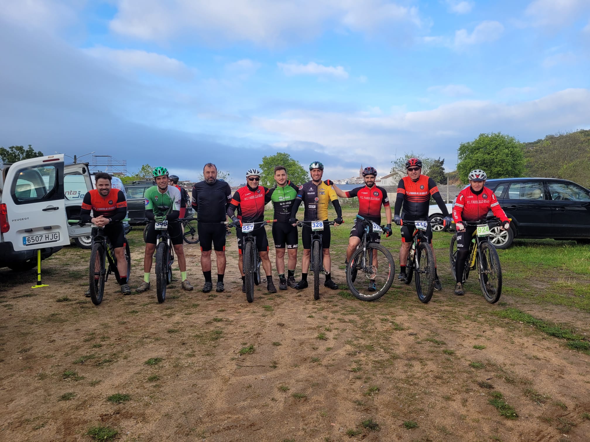 Ciclismo de montaña: Diez valverdeños finalizan el X Maratón Templario MTB de Jerez