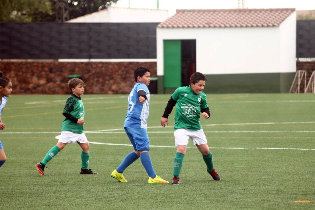 Fotos: Benjamines EMD Valverde – San Roque B
