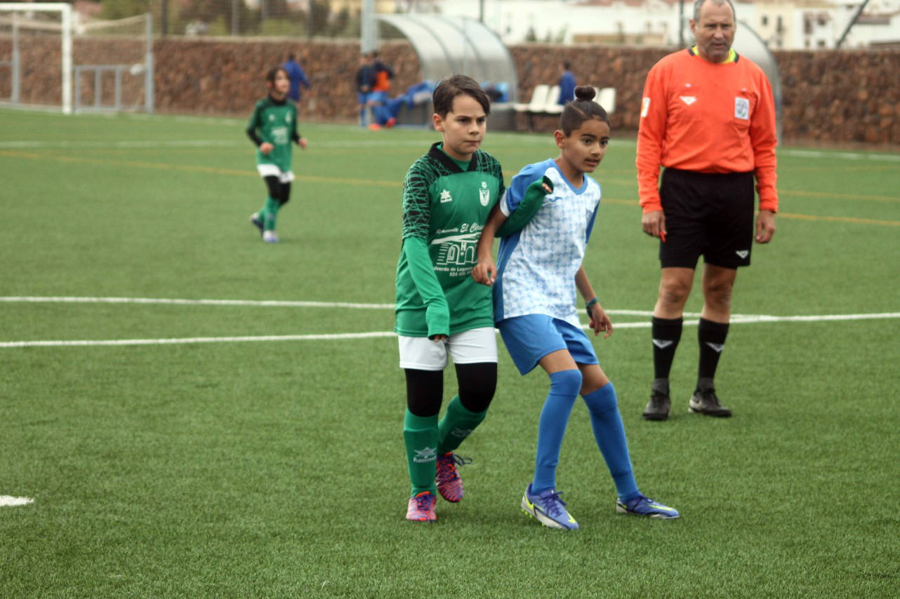 Fotos: Benjamines EMD Valverde – San Roque B