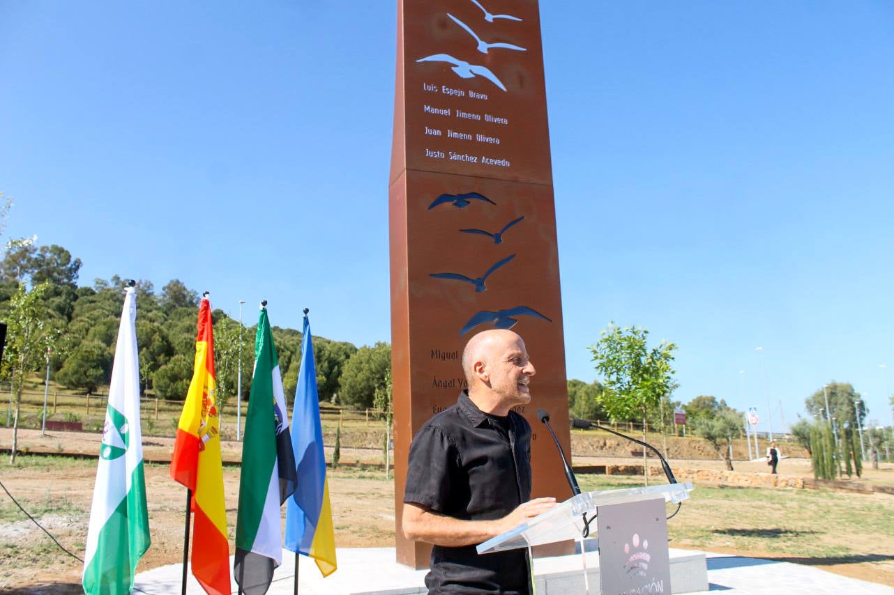 Fotos: Homenaje a las Víctimas del campo de concentración de Mauthausen