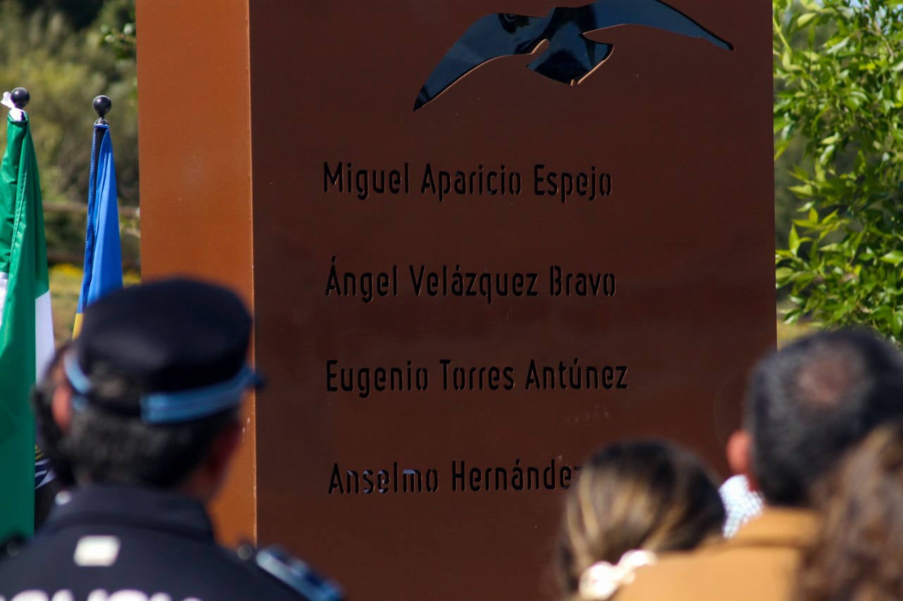Fotos: Homenaje a las Víctimas del campo de concentración de Mauthausen