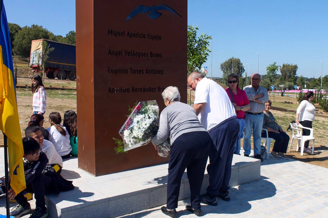 Fotos: Homenaje a las Víctimas del campo de concentración de Mauthausen