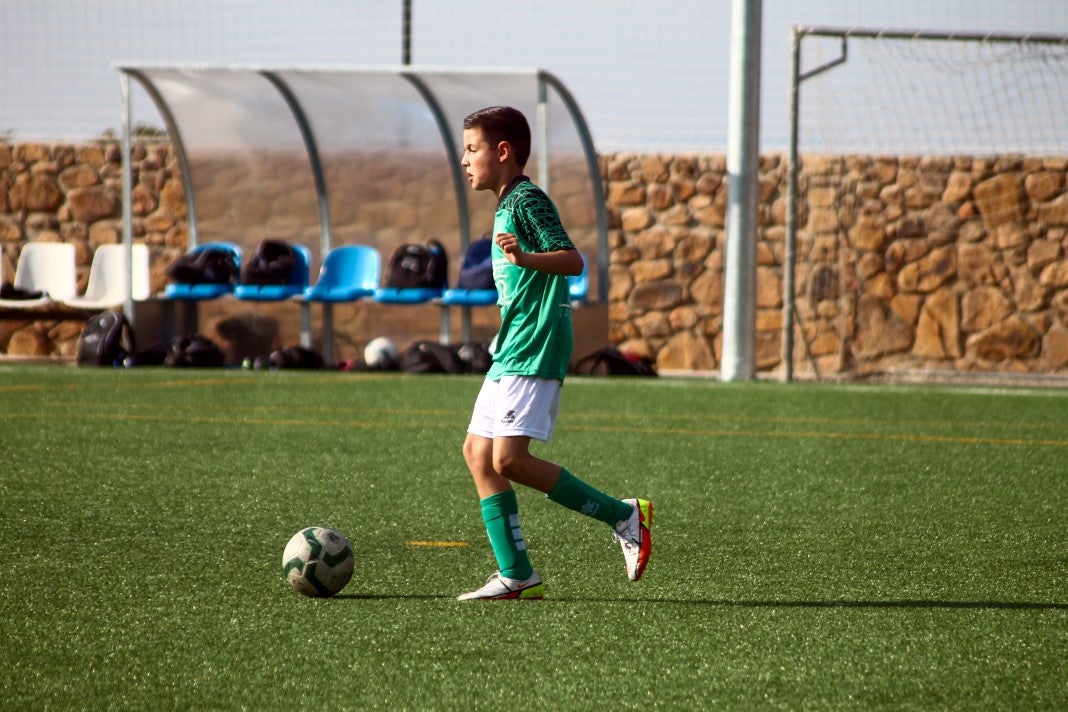 Fotos: Alevines A EMD Valverde - Escuela Guadalupe