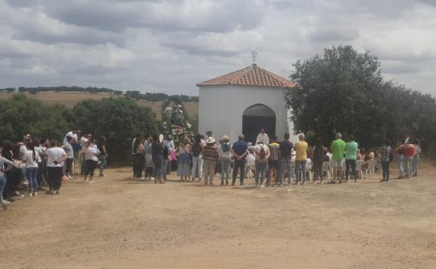 Imagen principal - Imágenes de la romeria de San Isidro
