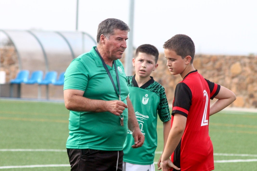 Fotos: Alevines B EMD Valverde – AD Hispanolusa