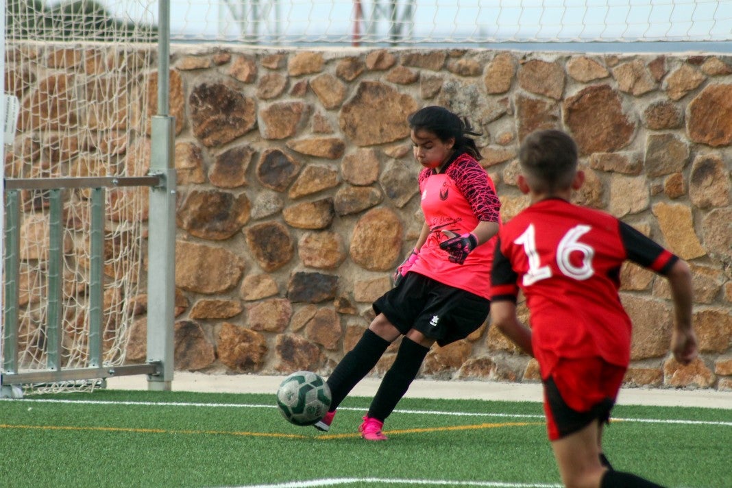 Fotos: Alevines B EMD Valverde – AD Hispanolusa