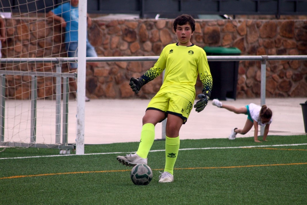 Fotos: Alevines B EMD Valverde – AD Hispanolusa