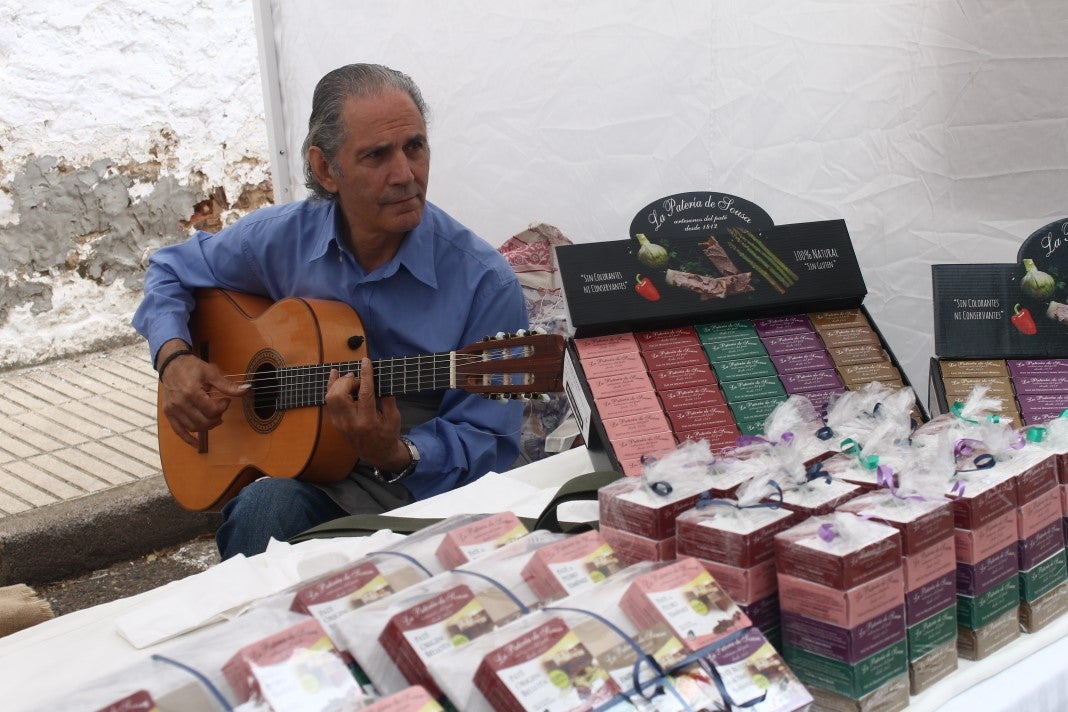 Fotos: XI 'Vive la Trashumancia' y III 'Feria del Queso Artesano' (V)