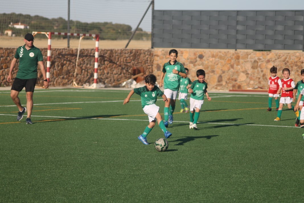 Fotos: Clausura de la temporada 2021-2022 en fútbol base (I)