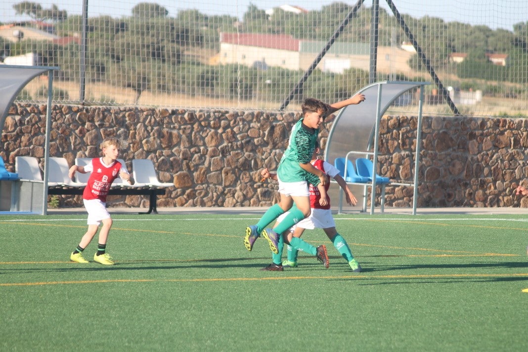 Fotos: Clausura de la temporada 2021-2022 en fútbol base (II)