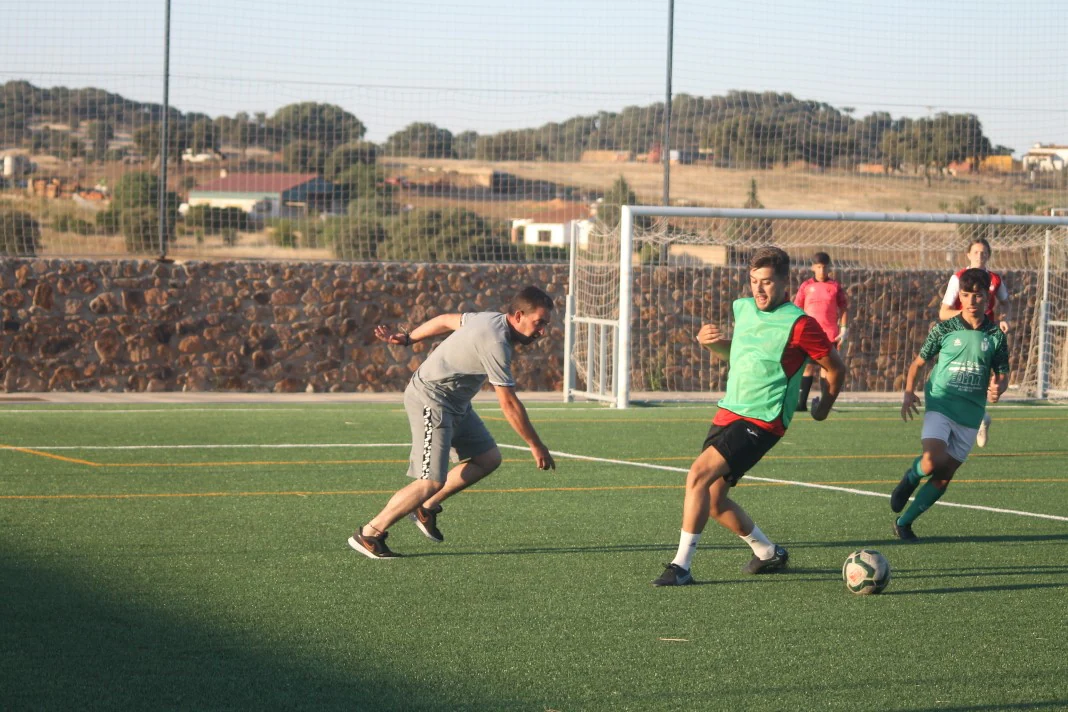 Fotos: Clausura de la temporada 2021-2022 en fútbol base (II)