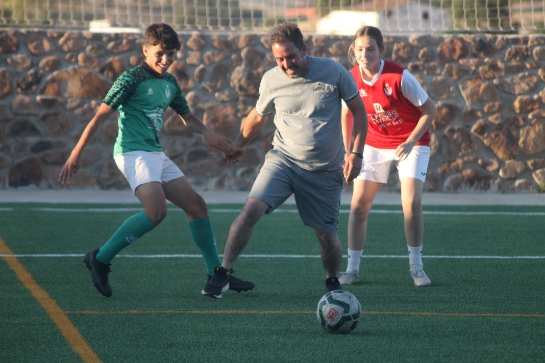 Fotos: Clausura de la temporada 2021-2022 en fútbol base (II)