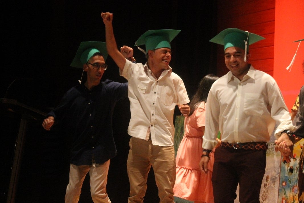 Fotos: Graduación de Adisval