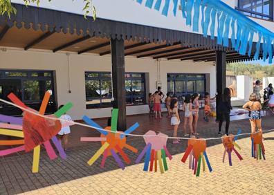 Imagen secundaria 1 - Actividades de apoyo al colectivo LGTBI+ en el Campamento de Verano