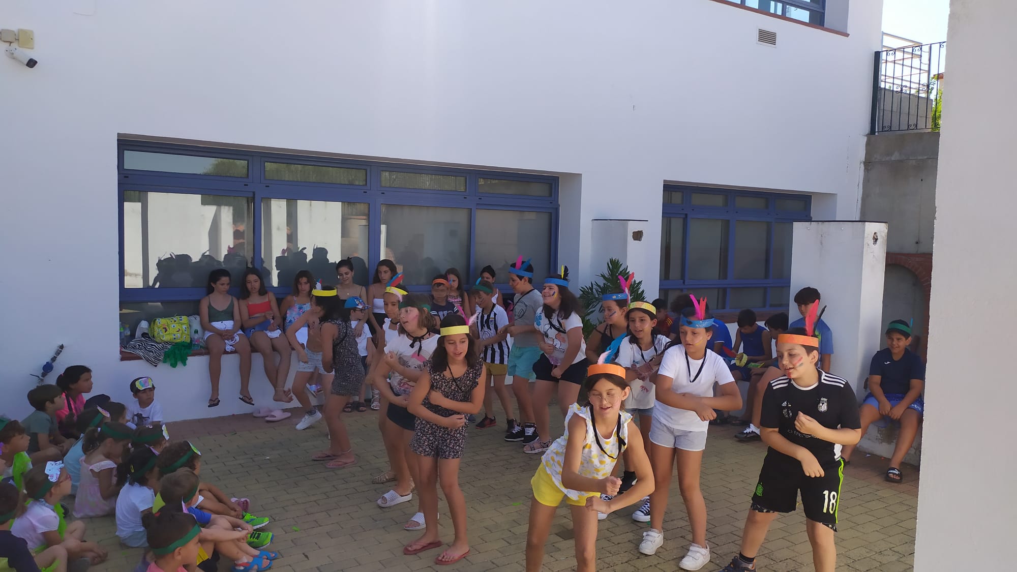 Fotos: Fiesta del final de la primera quincena del Campamento de Verano