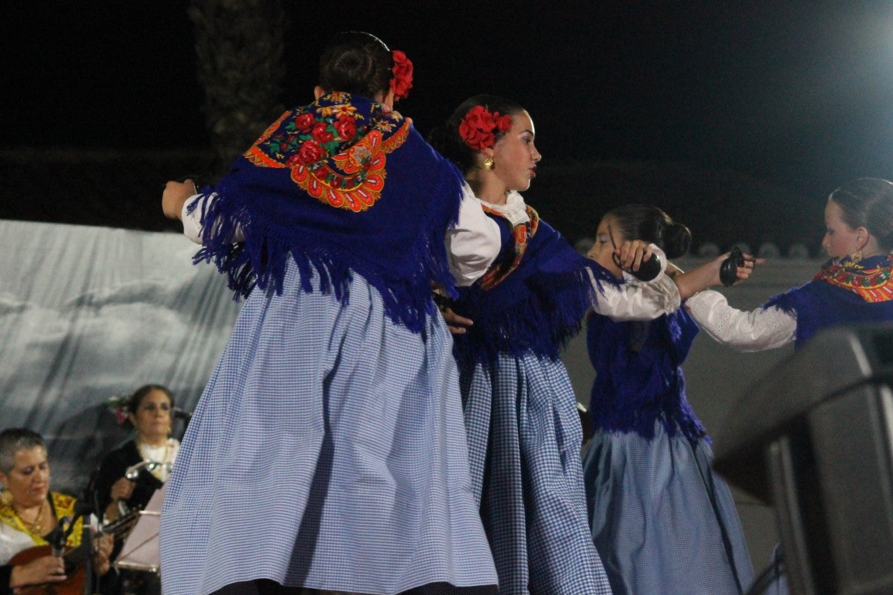 Fotos: Festival Folklórico de los Pueblos del Mundo de Extremadura (I)