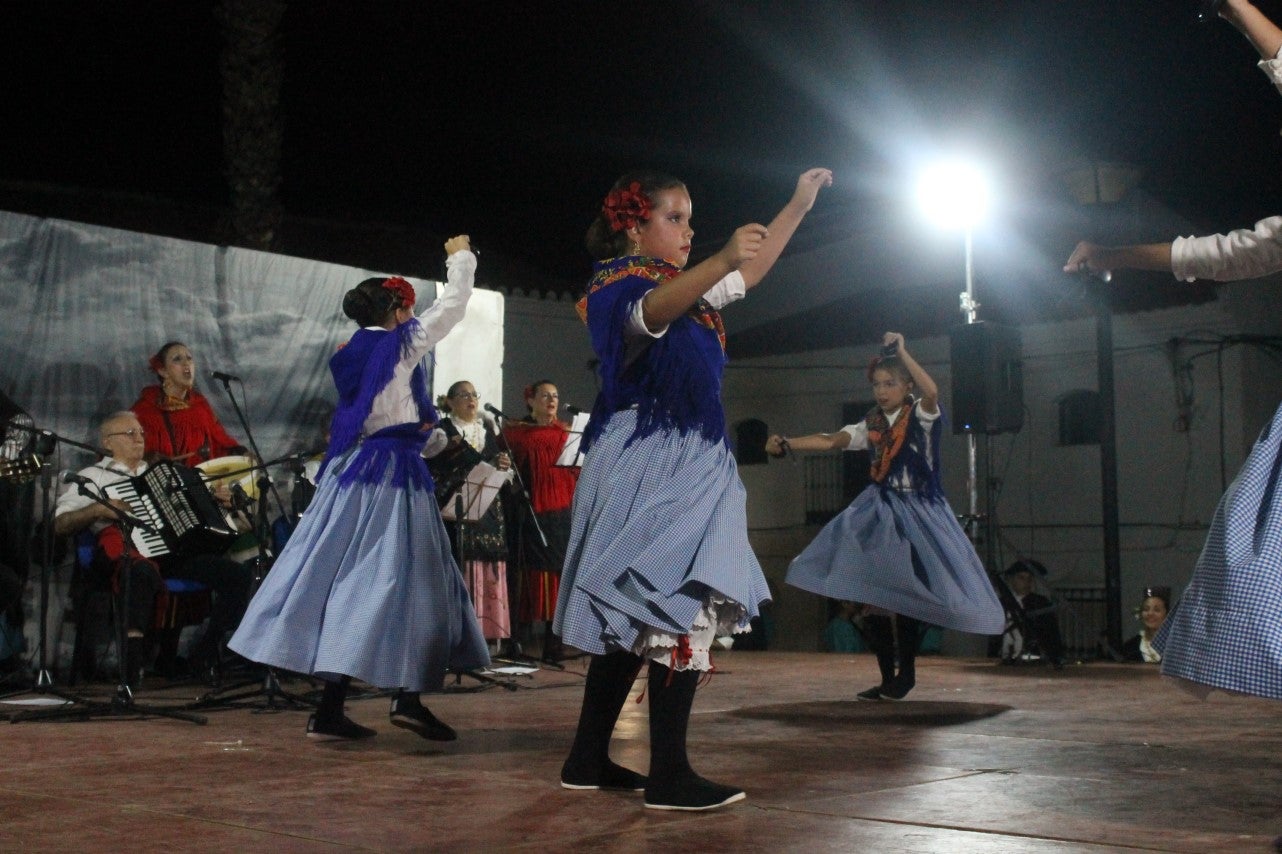 Fotos: Festival Folklórico de los Pueblos del Mundo de Extremadura (I)
