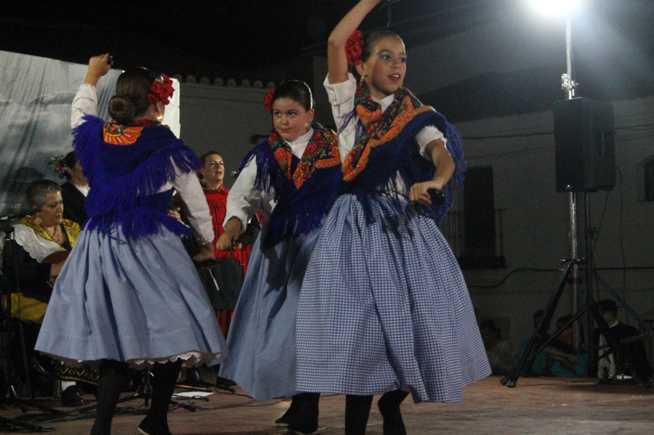 Fotos: Festival Folklórico de los Pueblos del Mundo de Extremadura (I)