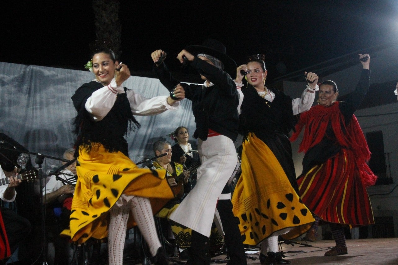 Fotos: Festival Folklórico de los Pueblos del Mundo de Extremadura (I)