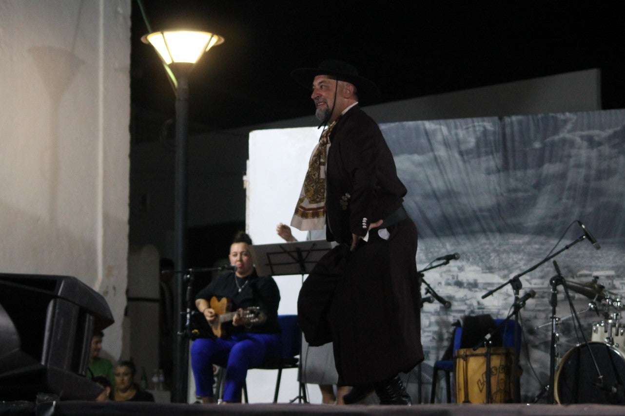 Fotos: Festival Folklórico de los Pueblos del Mundo de Extremadura (I)
