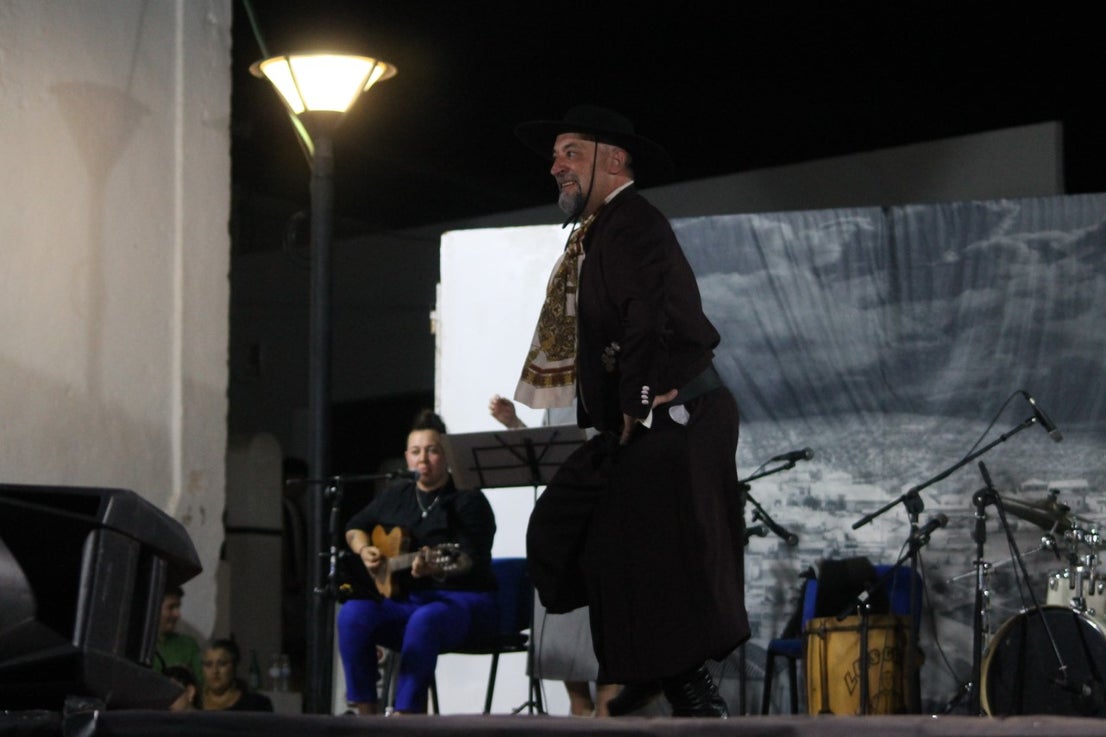 Fotos: Festival Folklórico de los Pueblos del Mundo de Extremadura (I)
