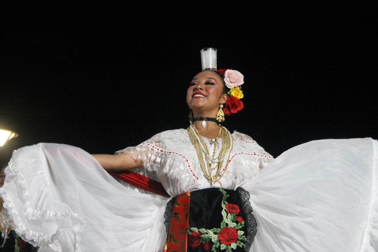 Fotos: Festival Folklórico de los Pueblos del Mundo de Extremadura (II)