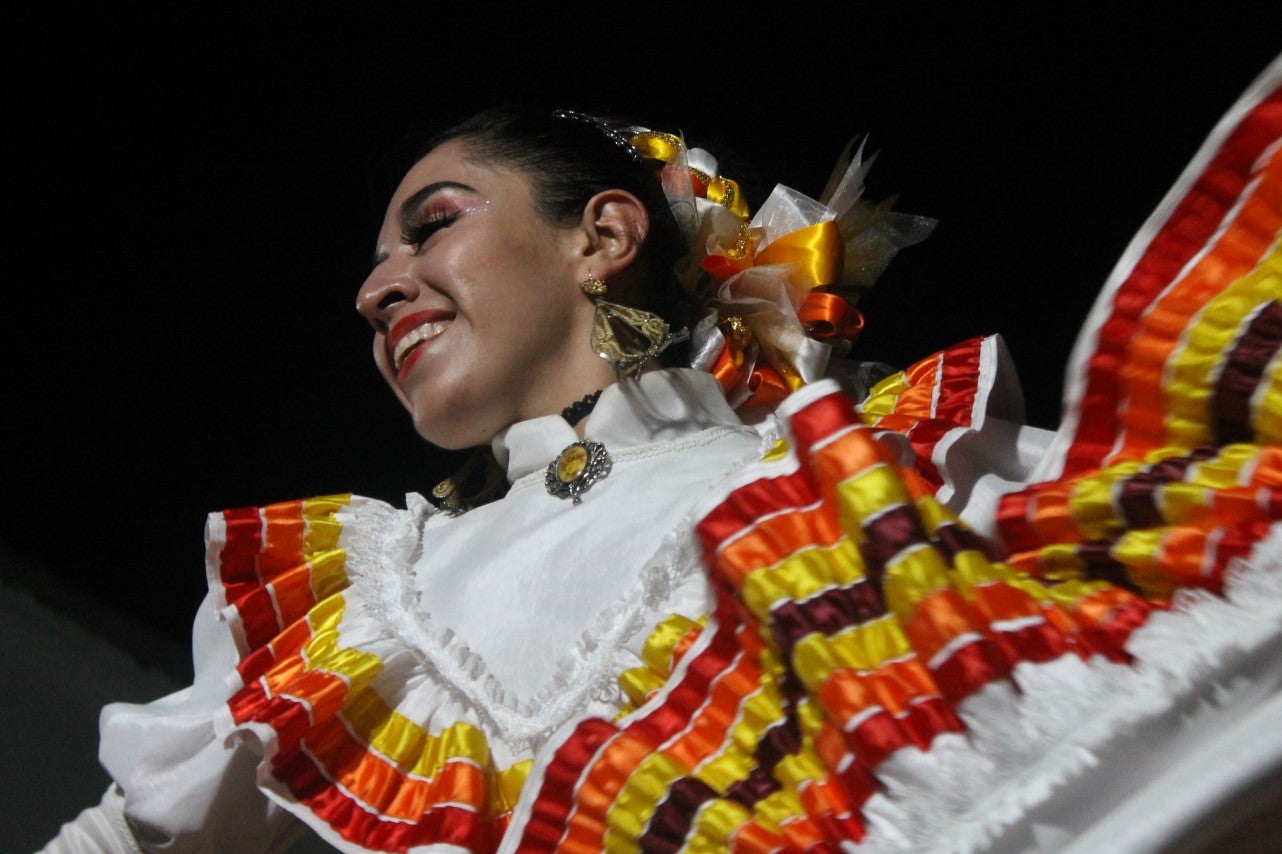 Fotos: Festival Folklórico de los Pueblos del Mundo de Extremadura (II)