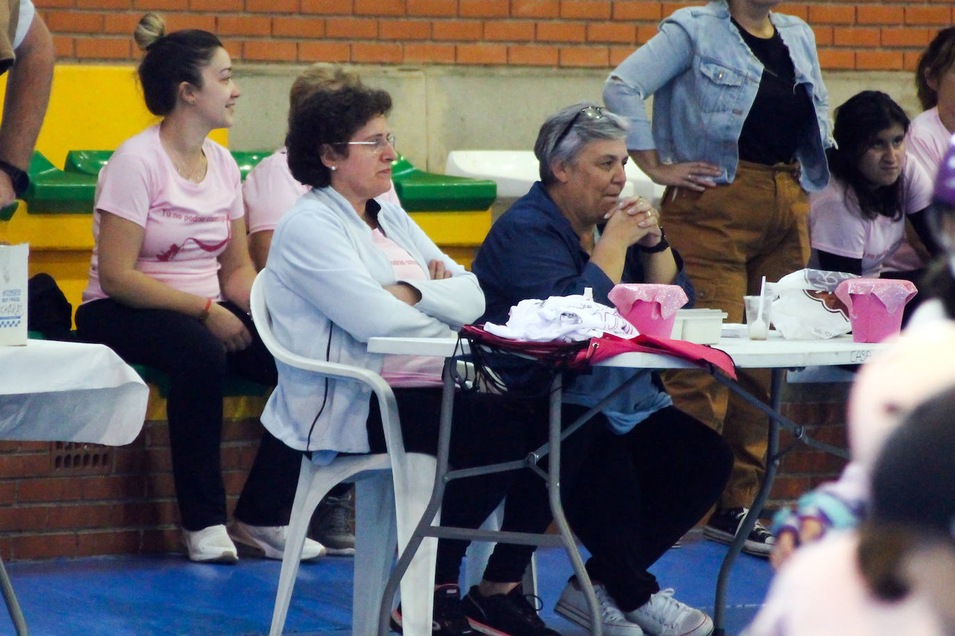 Fotos: Concentración Deportiva en la Semana contra el Cáncer de Mama