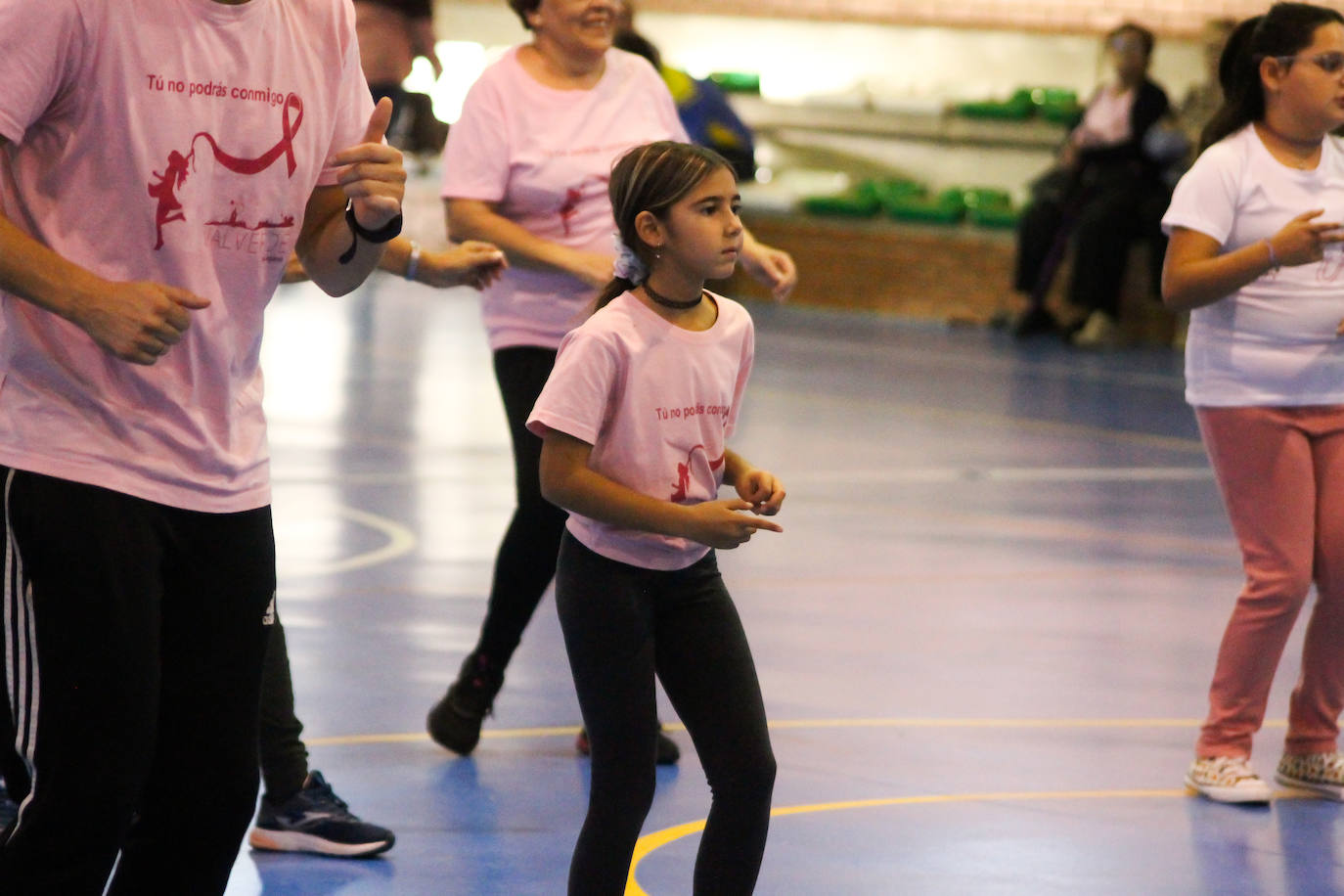 Fotos: Concentración Deportiva en la Semana contra el Cáncer de Mama